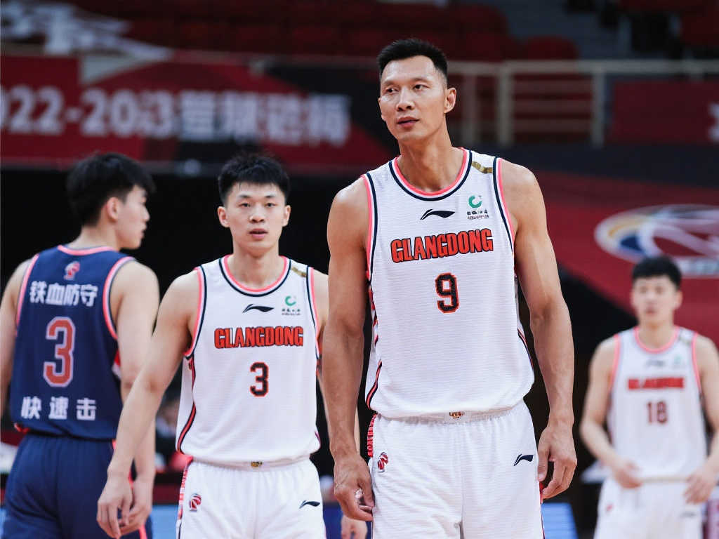 在进攻端如 在进攻端如