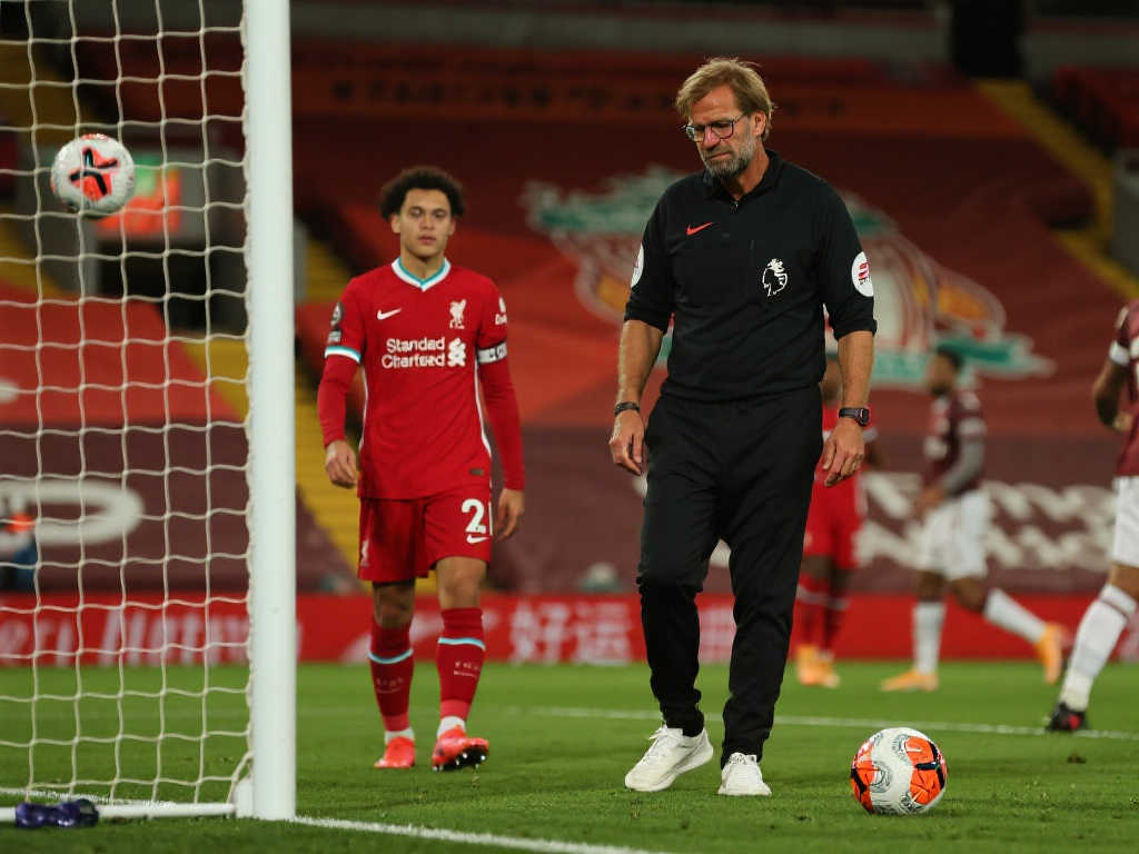 伦比的观赛 伦比的观赛